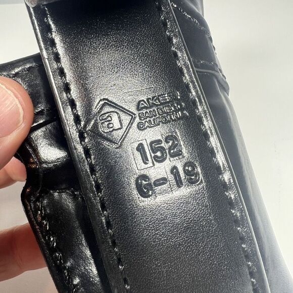 Aker Leather 152 Businessman Holster Glock 19 23, Black H152BPRU-GL1923 - Picture 7 of 8